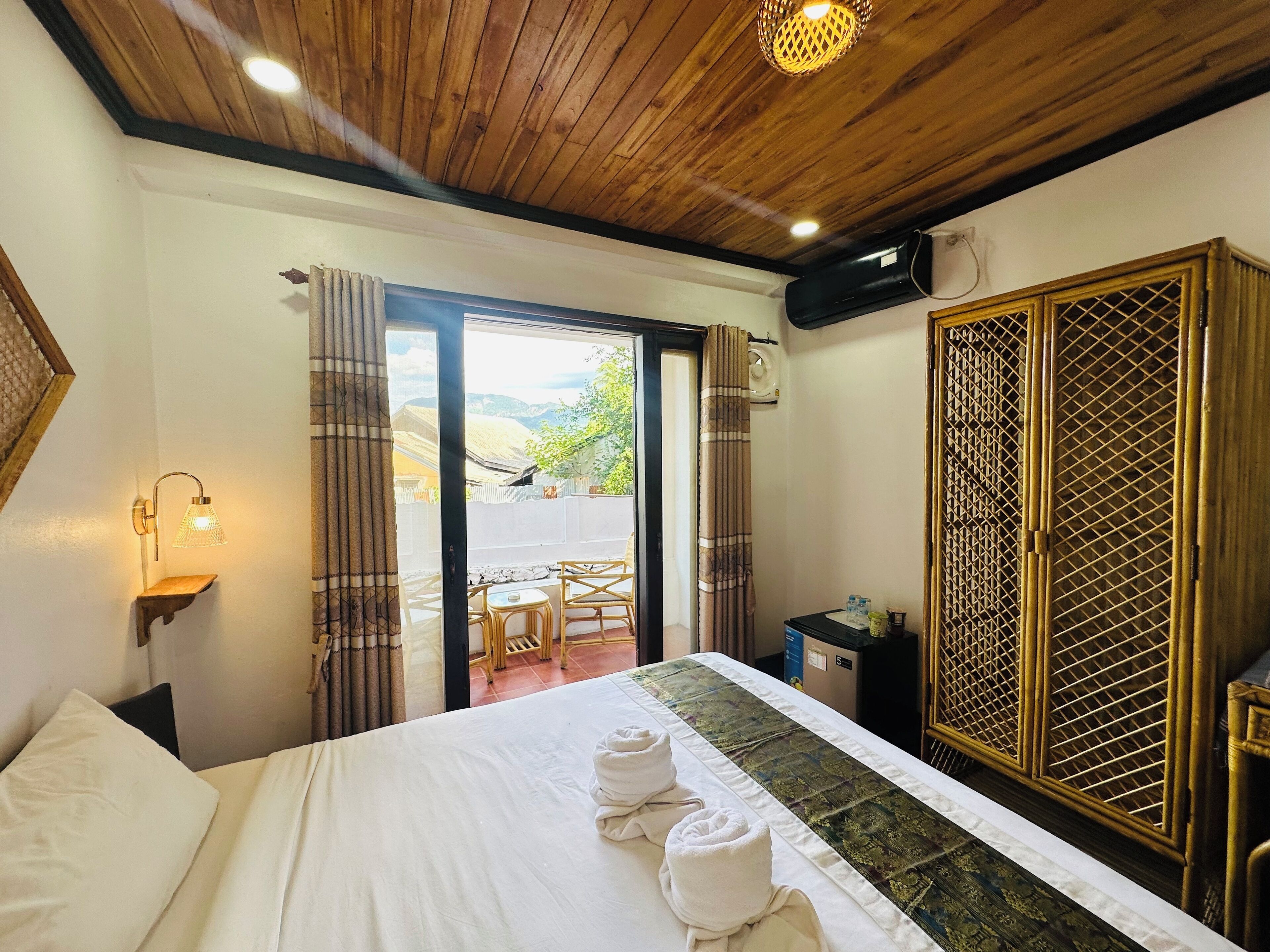 Superior Double Room, Patio | Egyptian cotton sheets, premium bedding, down comforters, pillowtop beds