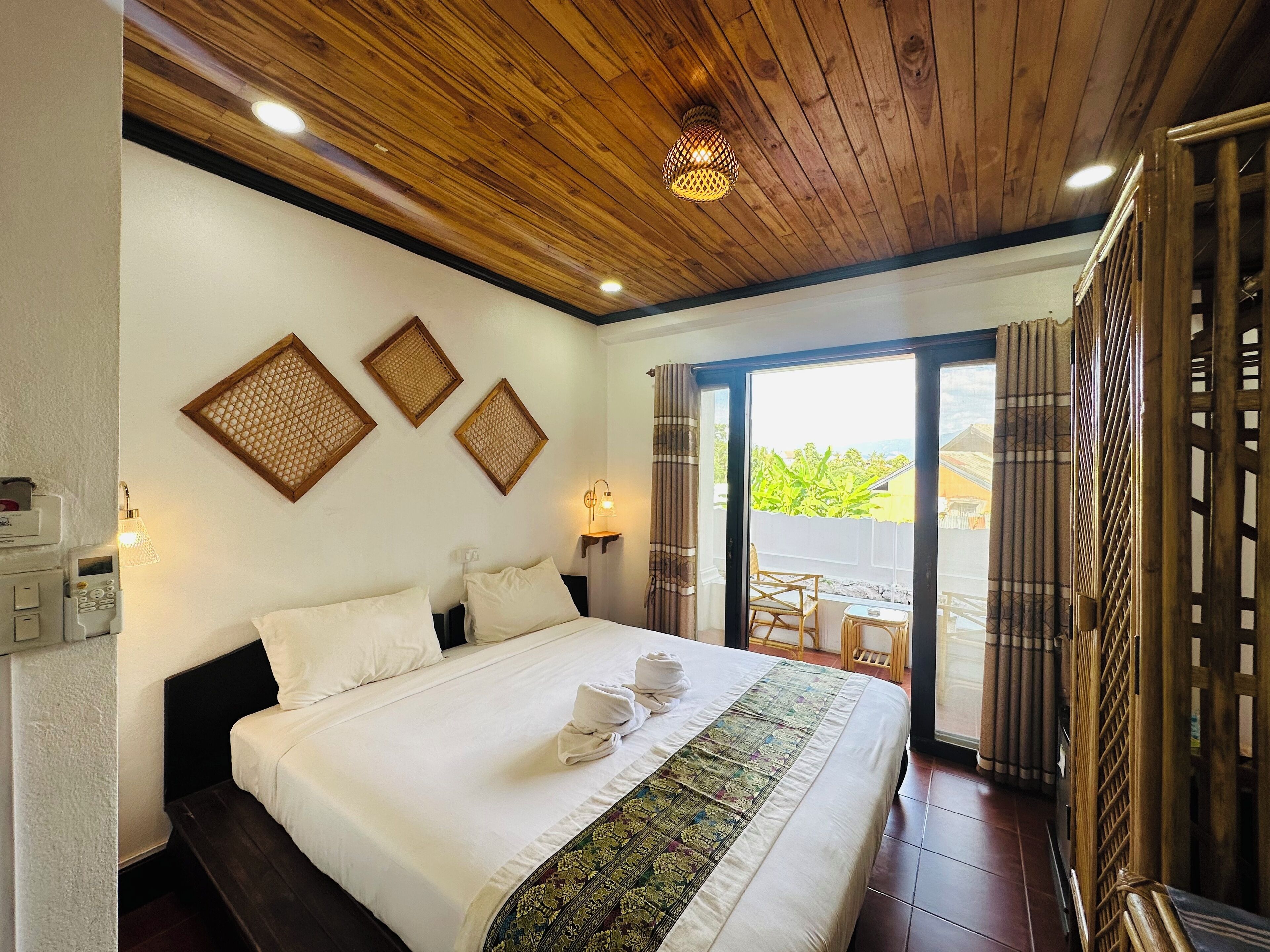 Habitación doble superior, patio | Sábanas de algodón egipcio y ropa de cama de alta calidad