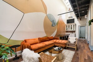 TV, offices