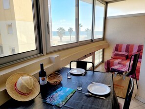 Dining - Canet-en-Roussillon - T3 for 6 people with pool and parking (Canet-en-Roussillon)