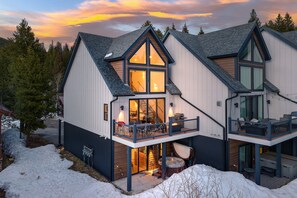 Exterior - Slopeside Luxury Villa 125 I Private Hot Tub I Ski Views I Best Price I Discounted Attractions (Winter Park)