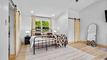 5 bedrooms, iron/ironing board, travel crib, WiFi