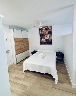 1 quarto, ferros/tábuas de passar roupa, Wi-Fi, roupa de cama