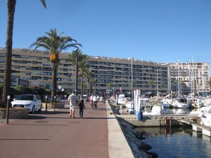 Marina