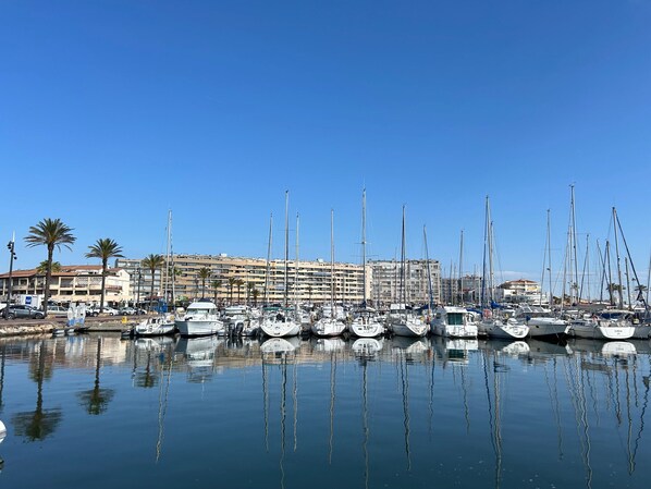Marina