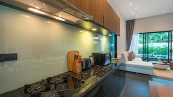 Premium-Villa, Gartenblick | Eigene Küche | Kühlschrank, Mikrowelle, Herdplatte, Wasserkocher mit Kaffee-/Teezubehör