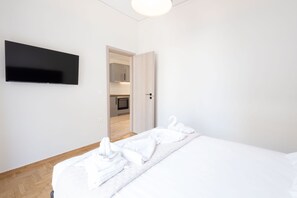 Apartment | 2 bedrooms - Modern 2-bedroom Gem Close to Metro (Athens)