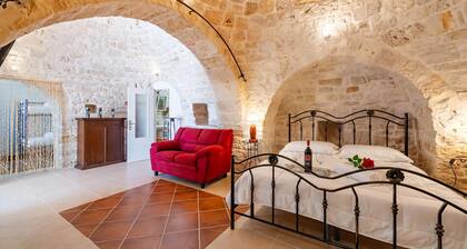 Trullo del Bosco In Martina Franca