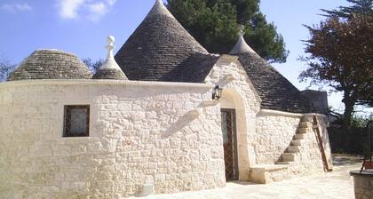 Trullo del Bosco In Martina Franca