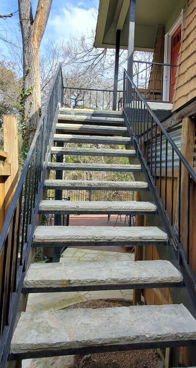 Travis Heights Oasis!