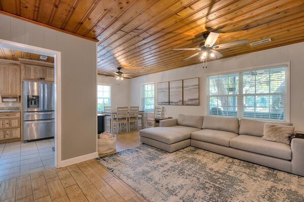 Smart TV, ping pong, books