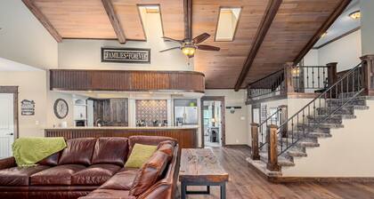 4Bdrm 3.5Bath - Boatslip - Internet - Comfort!