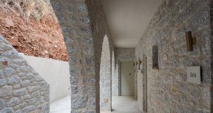 Superior Double Room By Yerma Suites Limeni