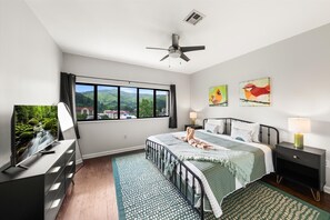 2 bedrooms, Internet, bed sheets