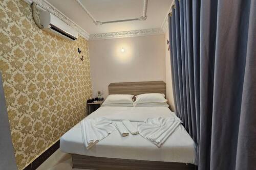 Chambre Double Deluxe, vue ville | Bureau, Wi-Fi gratuit