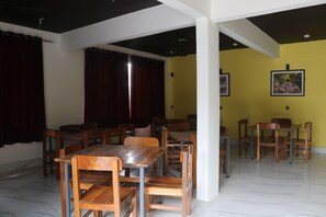 Restaurant - Hotel Luxy Skardu (Skardu)
