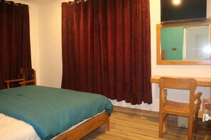 Deluxe Double or Twin Room | Free WiFi