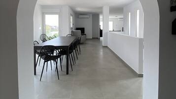 Dineren