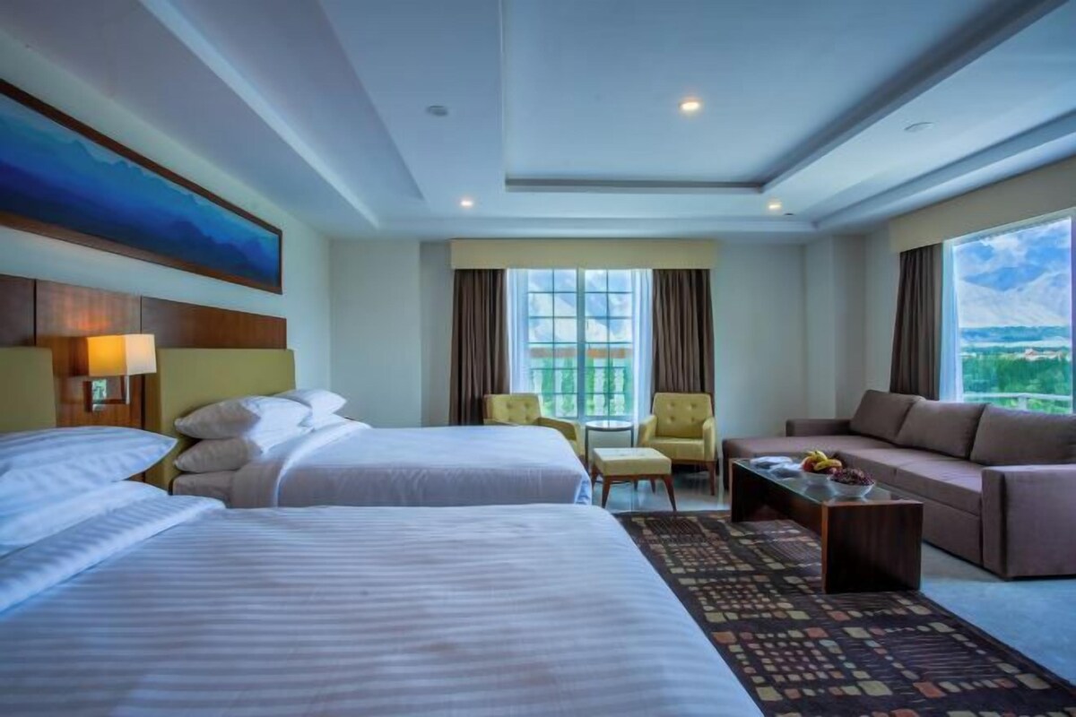 Executive Suite Twin Bed