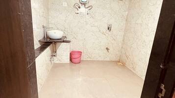 Chambre Deluxe | Coffres-forts dans les chambres, bureau
