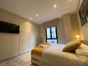 1 室のベッドルーム、アイロン / アイロン台、WiFi、ベッドシーツ