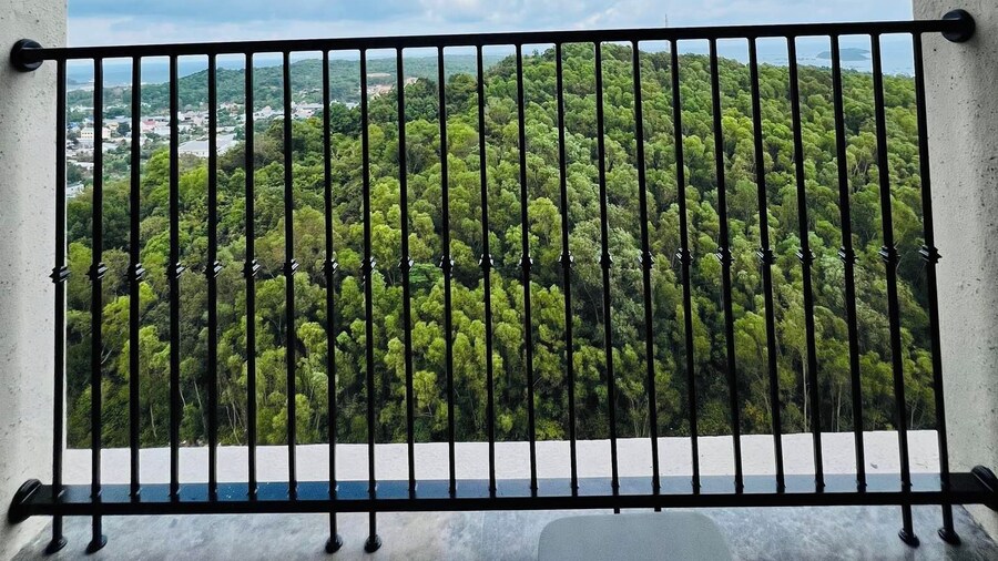 Medius Terra Residences