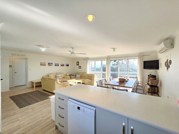 Televisor i reproductor de DVD 