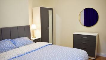 1 bedroom, iron/ironing board, free WiFi, bed sheets