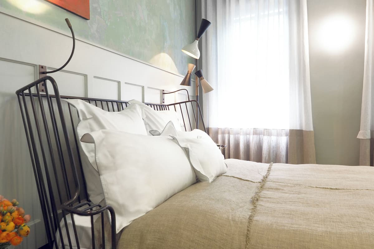 Deluxe Double Room, City View