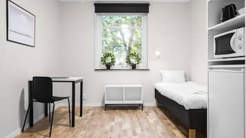 Basic Single Room | Free WiFi