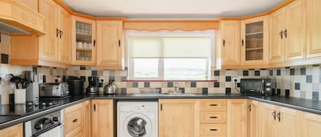 Fridge, microwave, oven, toaster