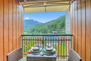 Luxury Διαμέρισμα, Περισσότερα από 1 Υπνοδωμάτια (Il Mughetto Campo Smith On The Ski) | Γεύματα σε εξωτερικό χώρο