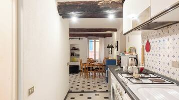 Standard-Apartment, Mehrere Schlafzimmer (Charming Flat Historic Center Camogli) | Eigene Küche