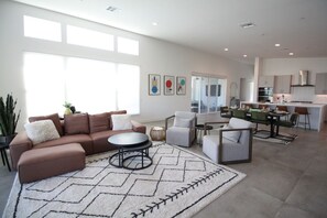 Smart-TV, Stereoanlage