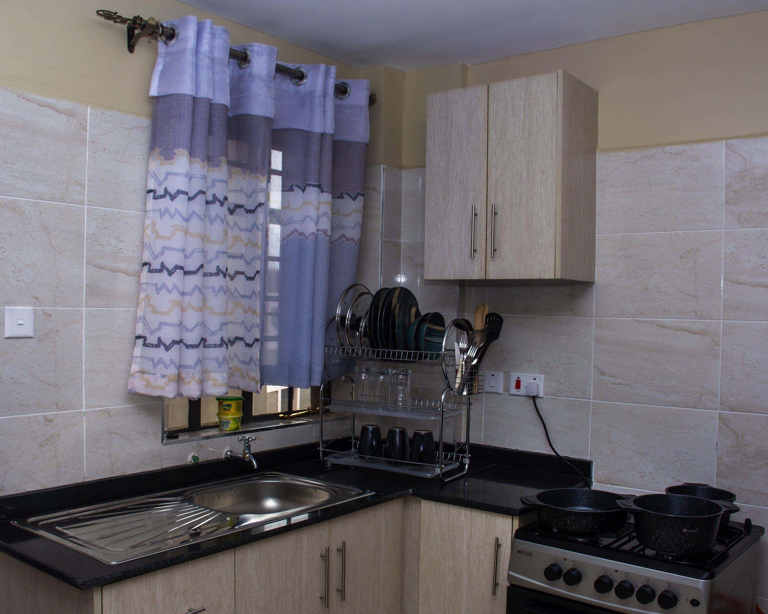 Family Apartment | Dapur peribadi | Peti sejuk, ketuhar gelombang mikro 
