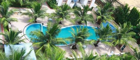 Indoor pool, outdoor pool