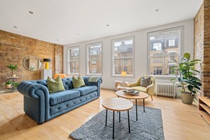 TV - Trendy Shoreditch Pad, 5 Min Walk to Old Street (London)
