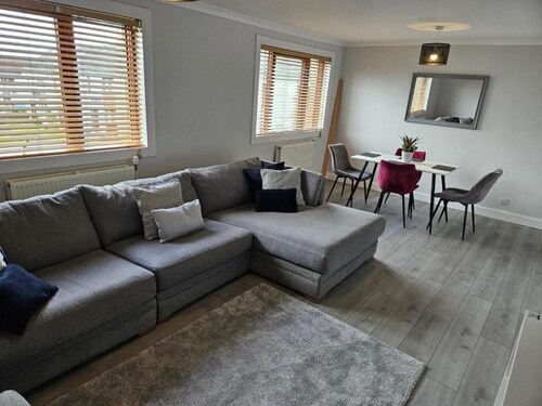 No 40 - Three-Bedroom Apartment