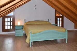 Standard House, Multiple Bedrooms, 2 Bathrooms, Mountainside (Costa Del Fuoco) | 3 bedrooms, free WiFi, bed sheets - Costa Del Fuoco (Bellano)