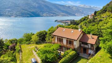 Standard House, Multiple Bedrooms, 2 Bathrooms, Mountainside (Costa Del Fuoco) | Bahagian luar