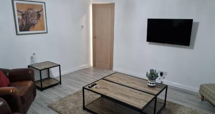 No 14 - Three-Bedroom Apartment