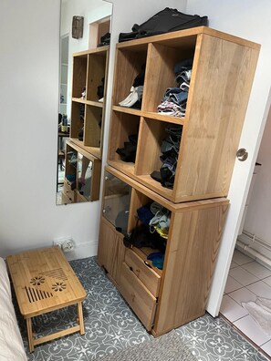 Interior - Apartment with mezzanine bedroom (Meudon)