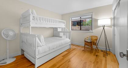 25% Off Oct 22-25 Walk 2 Beach, Rooftop Deck View!