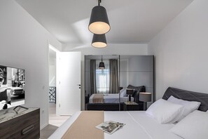 4 多间卧室、熨斗/熨衣板、WiFi、床单