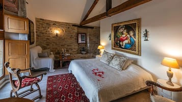 Literie de qualité supérieure, Wi-Fi gratuit, décoration personnalisée