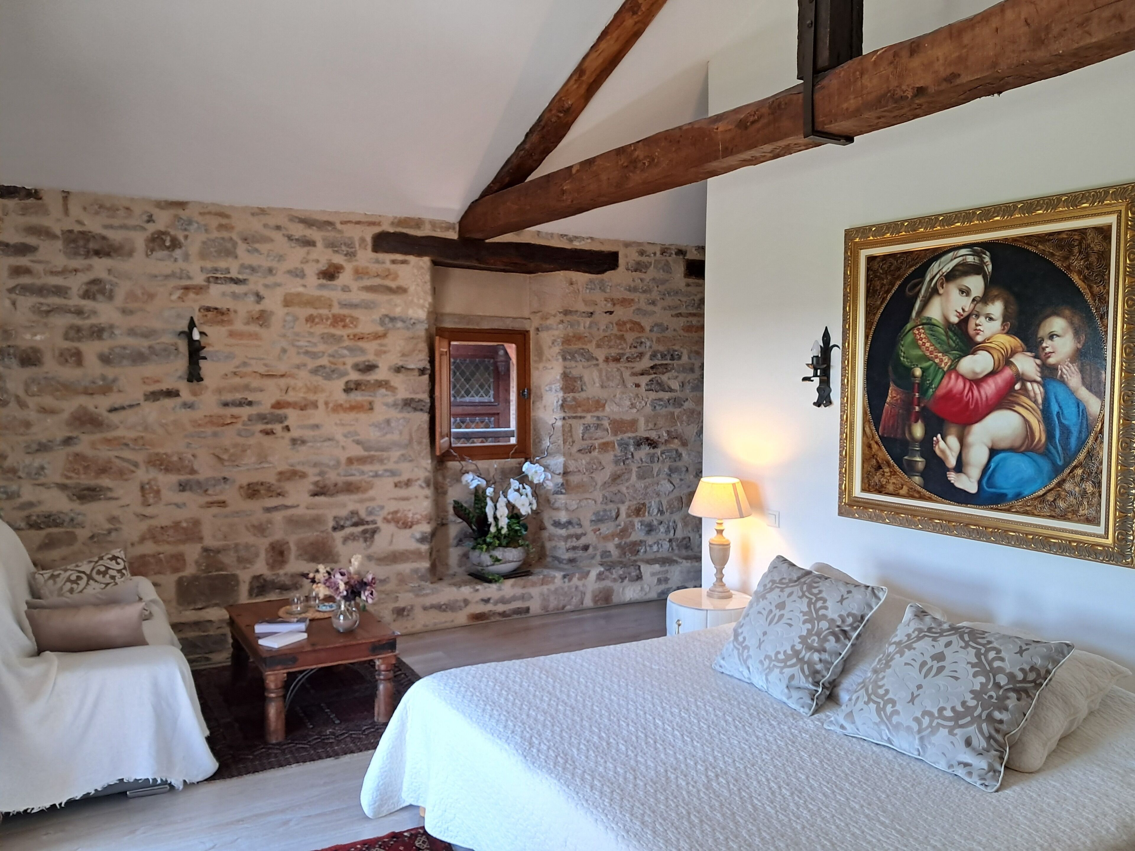 Habitación Grand doble | Ropa de cama de alta calidad y decoración individual