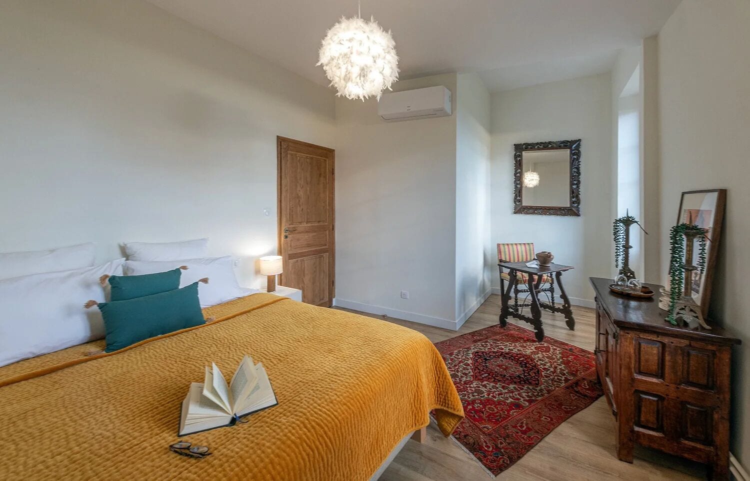 Superior Suite, Valley View | WiFi (free), bed sheets