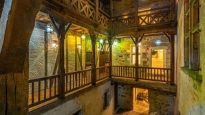 Exclusive Double Room | Terrace/patio - Maison Bakéa (Cordes-sur-Ciel)