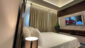 Apartment, 1 Bedroom, Accessible, Private Pool | 1 bedroom - One-bedroom Apartment (Accra)