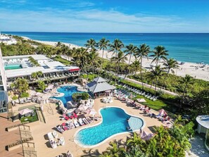 Pool - 2 Bedrooms Unit OceanFront Resort The Alexander (Miami)